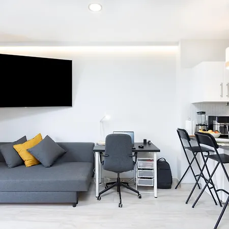 Precioso Estudio Con Vistas Al Mar En Адехе